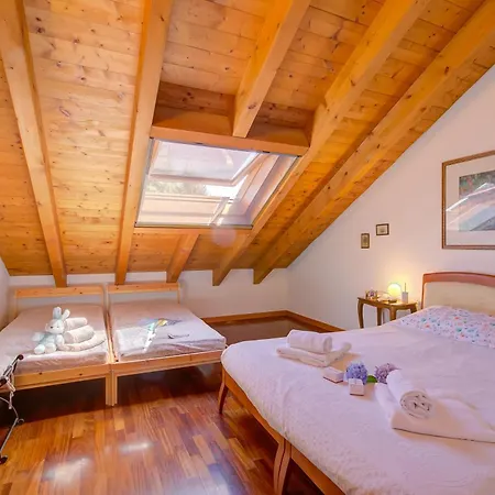 The Emerald Family Retreat - Happy Nyaraló