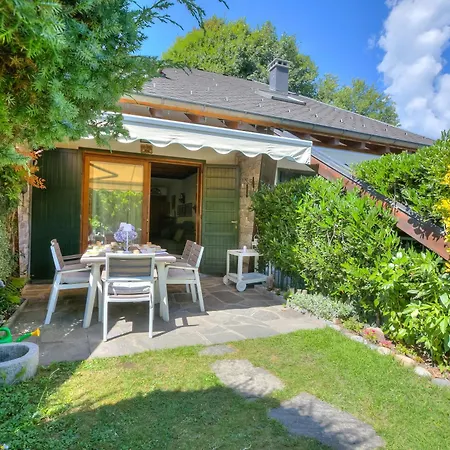The Emerald Family Retreat With Private Garden - Happy *
