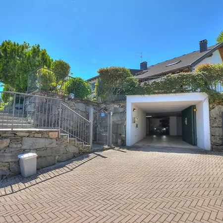 Nyaraló The Emerald Family Retreat - Happy Gignese